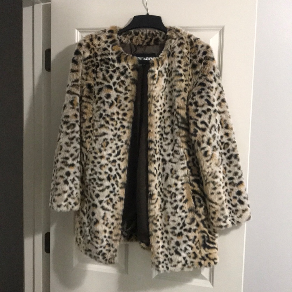 Leopard print faux fur coat